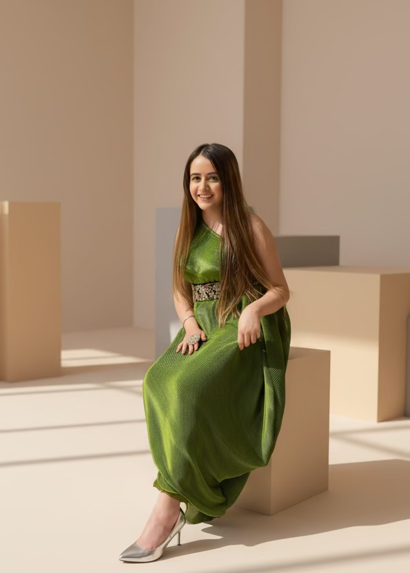 Asymmetrical Pleated Set